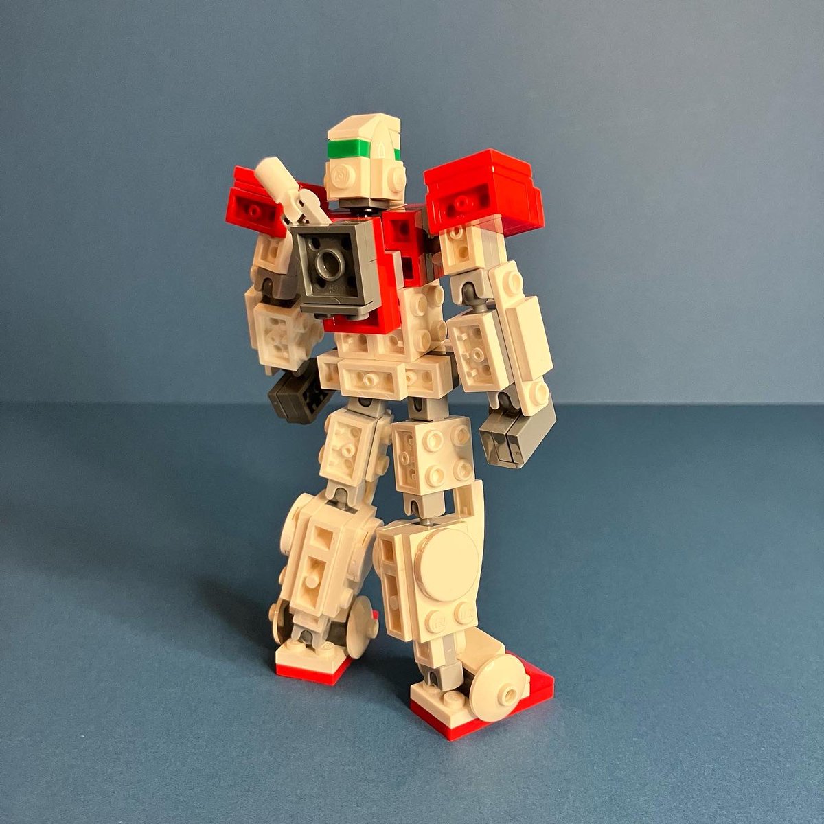 LegoGuy31's tweet photo. S-Frame RX-79 GM
#moc #lego #mech #tbb #tbbclub #rx78 #rx79 #afol #robot #robots #brick #mecha #gundam #mobilesuit #mobilesuitgundam #高達 #機動戦士ガンダム #ガンダム #鋼彈 #rx782gundam #レゴ #レゴロボ #gundambuilder #gundamstagram #gundamcommunity #mocer #mocs #Mecha https://t.co/gAsxBJxvPF
