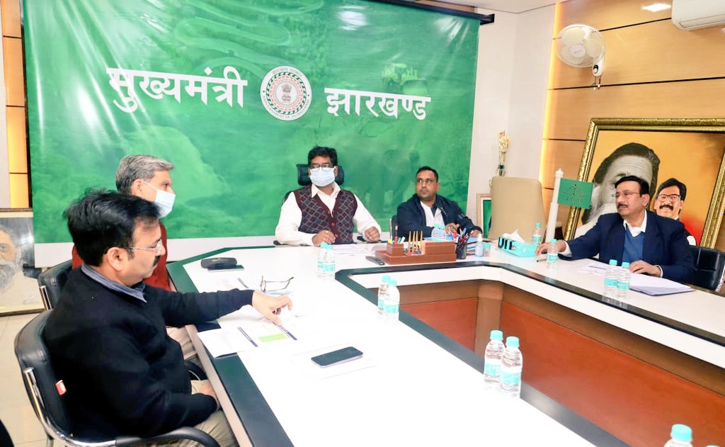 कोविड को लेकर CM हेमंत सोरेन के साथ हाई लेवल मीटिंग के बाद स्वास्थ्य मंत्री ने कही यह बात - Health Minister said this after high level meeting with CM Hemant Soren regarding Kovid