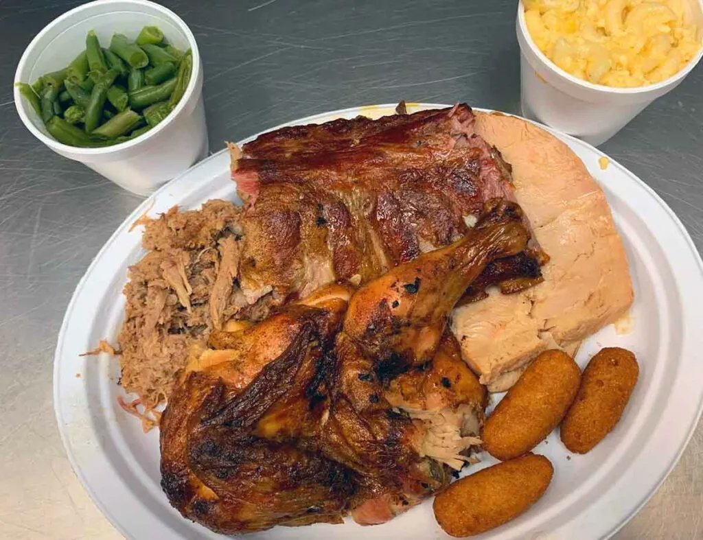 DestinationBBQ's tweet photo. BBQ Barn - Destination BBQ https://t.co/ey7x7KYAlA
.
.
.
#SCBBQTrail #SouthCarolina #DiscoverSC #bbq #bbqblog #bbqrestaurant #bbqlovers #bbqlife #carolinabbq #eatlocal #nearme #barbecue #bbqtime #bbqing #barbecuenation https://t.co/FiojWXCX5q