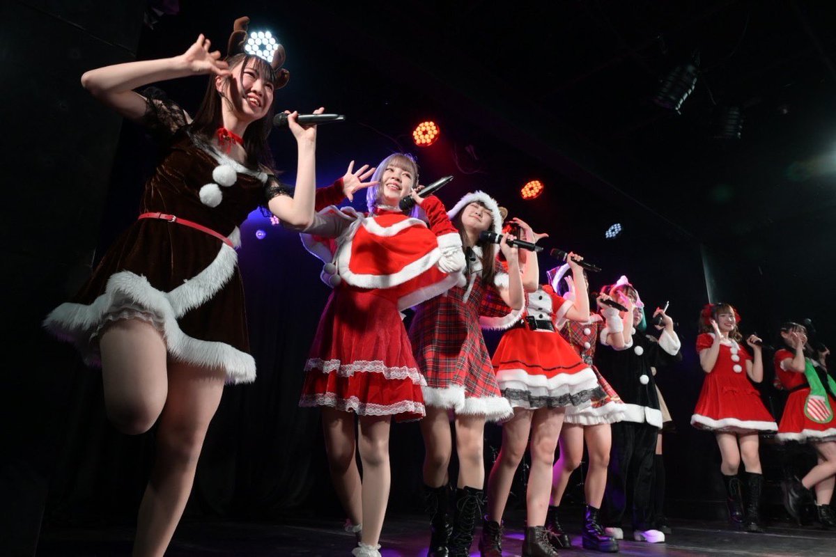 Nine_chocolates's tweet photo. #NineFC
Nine chocolates FC会員様に
メンバー1人ずつの終了後即動画
(12/24感謝動画)
を公開しました⋆͛♡⋆͛
こちらから▼
https://t.co/mX6KOyNoYR
-------------------‐
Nine chocolates FC(ファンクラブ)は
月額¥600でチケット先行やいろいろなコンテンツを楽しめます! https://t.co/9ZJOZBQq9X