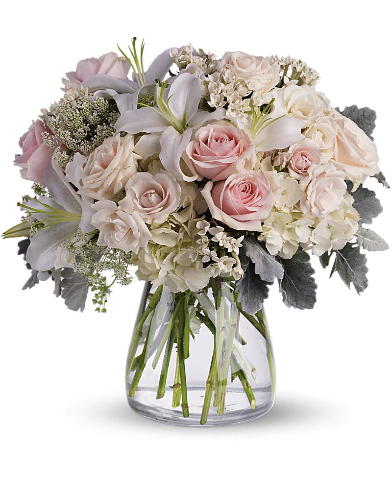 springgardenfs's tweet photo. A stunning, elegant and classy design, Spring Garden's Beautiful Whisper Bouquet is perfect for your special someone. No occasion necessary. ❤️

#iloveyou #freshflowers #shoplocal #familyflorist #springgardenflowershop #sanantonioflorist
https://t.co/mOe0hrRI2Y https://t.co/OaDCS7zbb8