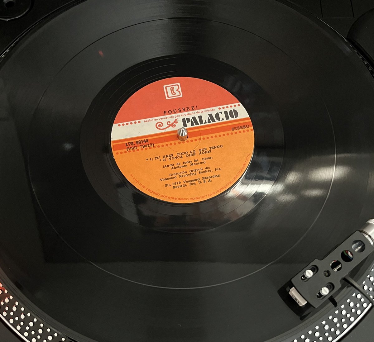 purplefunker's tweet photo. 🔥Poussez - (*Poo-Say)🔥
1979 Disco
„Would You like to Boogie”?
The Ultimate Disco album!
#Poussez
#FunkyDisco
#NowPlaying https://t.co/6K2UZWQ0bD
