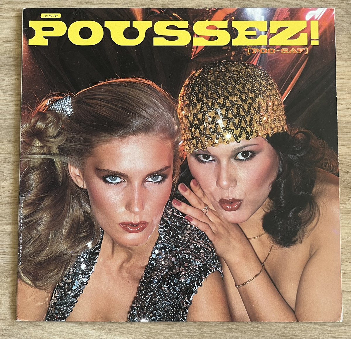 purplefunker's tweet photo. 🔥Poussez - (*Poo-Say)🔥
1979 Disco
„Would You like to Boogie”?
The Ultimate Disco album!
#Poussez
#FunkyDisco
#NowPlaying https://t.co/6K2UZWQ0bD