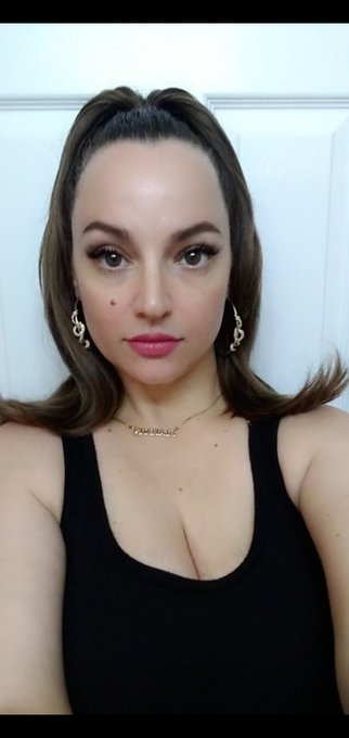 It is official guys! I finally have this sexy, amazing, beautiful model that lives close to me!   It's