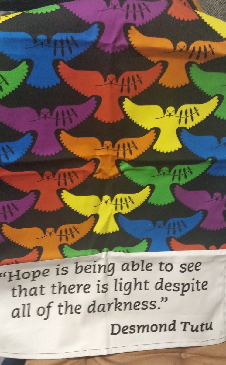 One of my friends got me this radical tea towel with a colourful dove holding leaves print and a quote from Desmond Tutu about seeing light despite all of the darkness! So encouraging.

Think I need to hang it on the wall ❤️

#LightInTheDarkness #DesmondTutu