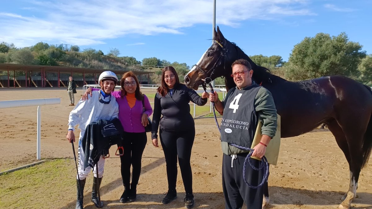 GranHipodromo2H's tweet photo. 🔔🏆GANADORES de HOY en el #GranHipódromoDeAndalucía:

- @RNValle2 con  IT'S CHICO TIME y  CAT HACLYSME
- @Nicodejulian con MACHU PICCHU
- J.L. MARTINEZ con GALINDO
-@DiegSarabia con CHEVALIER CATHARE 

📋🎥👉Resultados y repeticiones en:  https://t.co/O9cGFR3PfM https://t.co/WU5DXtzlyT