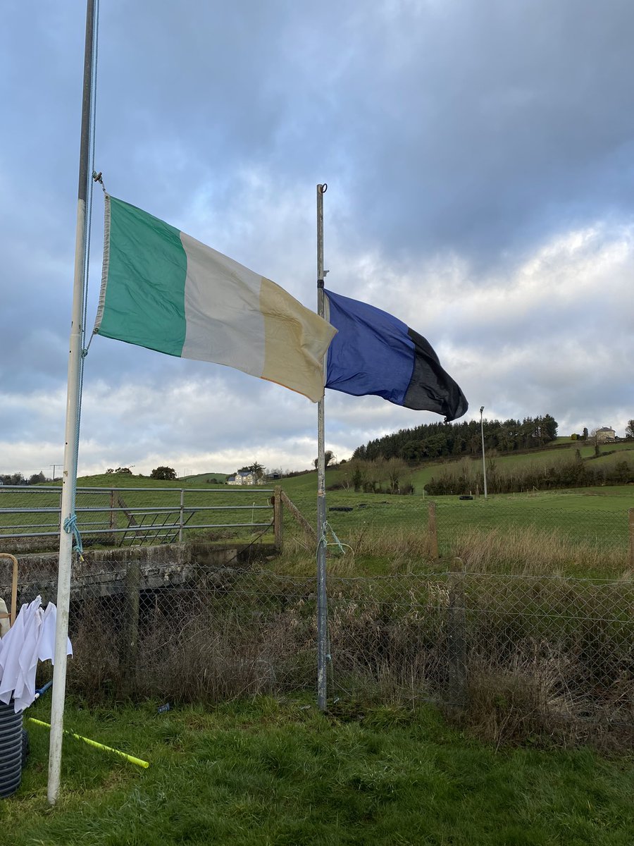🔵⚫️Doohamlet GFC are devastated to announce the death of our friend and club mate Eamonn Connolly. He will be sorely missed by us all. As a mark of respect our tri colour and Eamonn’s beloved blue and black flag fly at half mast this afternoon. See Facebook for full post. 🔵⚫️