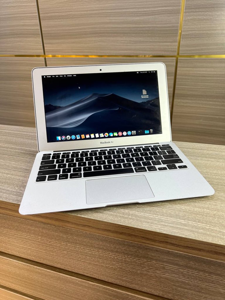 elitecomtech1's tweet image. MacBook Air 💻 2014
11 inches
4gbRam
128gb SSD
Intel core i5
Price: N155,000
Call or WhatsApp
+2348075837845 #EliteComTech #ElitePC #EliteGadget #TeamElite #BuyPeaceOfMind #BuyWithConfidence