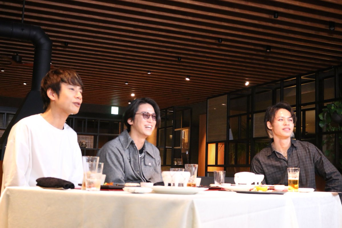 Fk6S5GYaUAEdeKT?format=jpg&name=medium