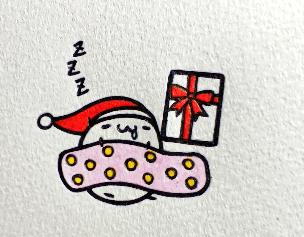 「まんじゅうちゃんはもっちりとしたプレゼントさんを貰っていたようです。#まんじゅう」|食中毒のイラスト