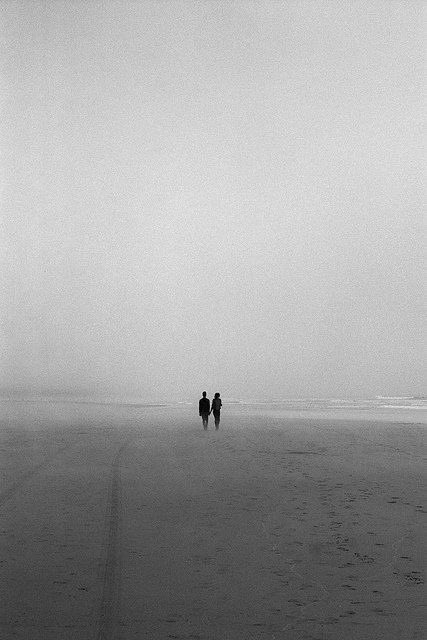 “ Ocean separates lands, 
   not souls.”

 Munia Khan.