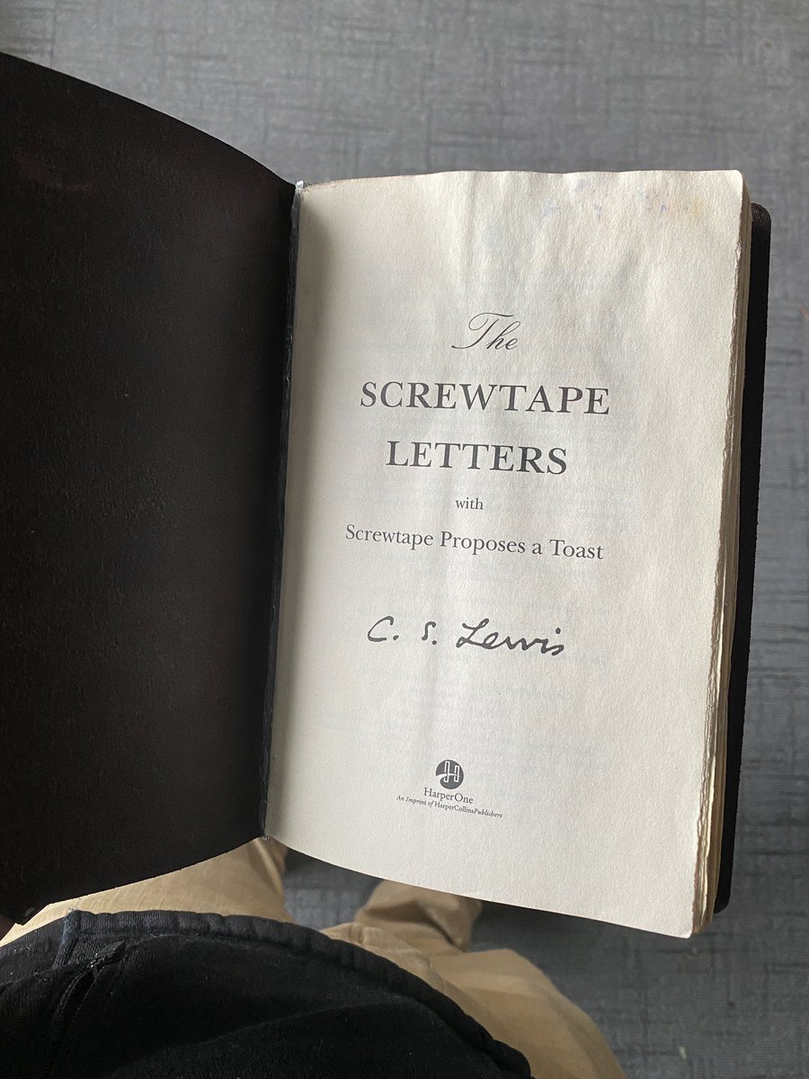 colin_murdy's tweet photo. A fun little project over break for me.

(Yes this was a rebinding of a previously purchased copy. No copyright infringement)

#cslewis #books #screwtape https://t.co/nmvwYbbFwZ