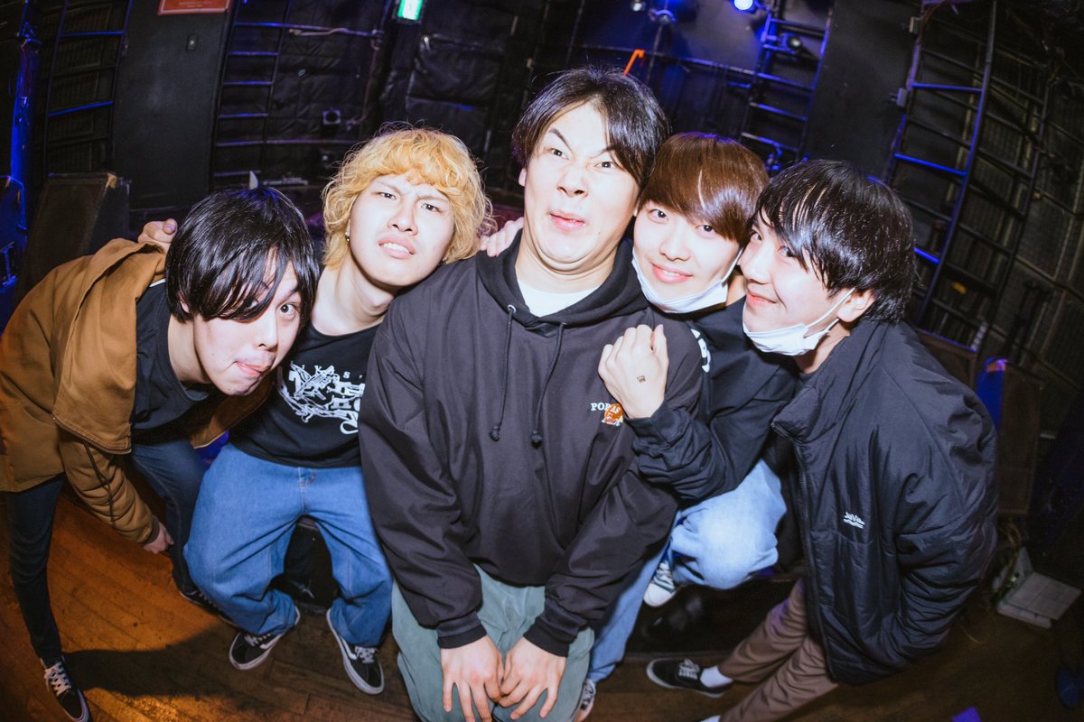 epicofficial2's tweet photo. IMASHI初ライブからずっと一緒。
最後も一緒。

ありがとうございました！ https://t.co/jmiNHq0tP0