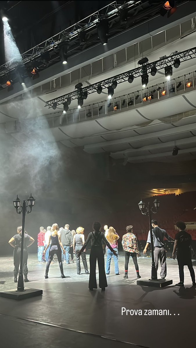 Prova Zamanı 🫠

#JekyllandHyde #JekyllVeHyde #ElçinSangu #HaykoCepkin #Ankara #AnkaraCongresium