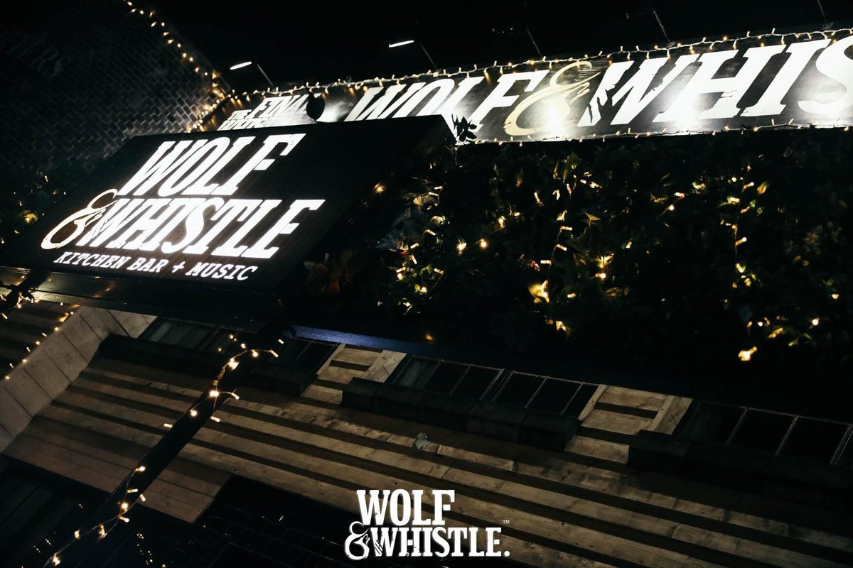 Tonight at Wolf &amp; Whistle we have live music from 7pm followed by DJ to late.

#𝘽𝙤𝙭𝙞𝙣𝙜𝘿𝙖𝙮