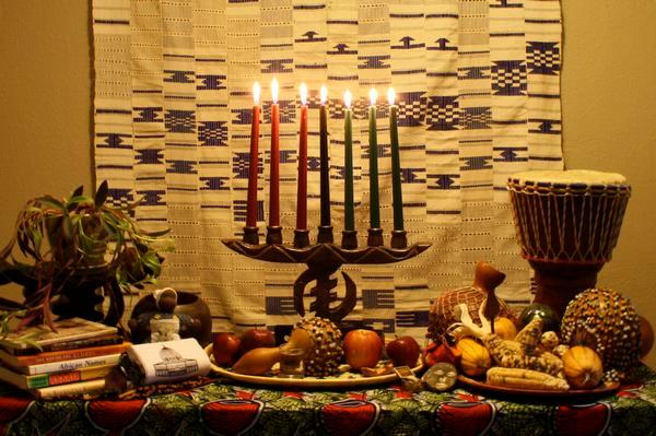 GayleGruenberg's tweet photo. Happy Kwanzaa!  Wishing you light, happiness, and peace
in the coming year.
https://t.co/i9dNpyDJwJ https://t.co/xE2h5MTWao