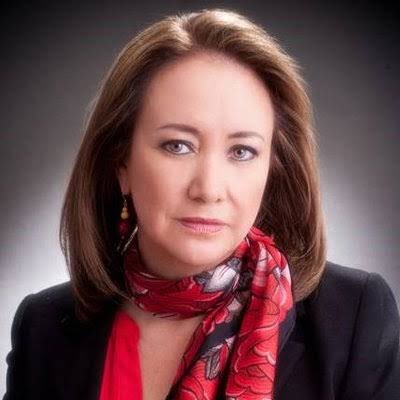 Sabias que…

Yasmín Esquivel descubrió la penicilina en 1927 pero Alexander Fleming le robó el descubrimiento y los presentó como suyo en St. Mary’s Hispital en 1928.