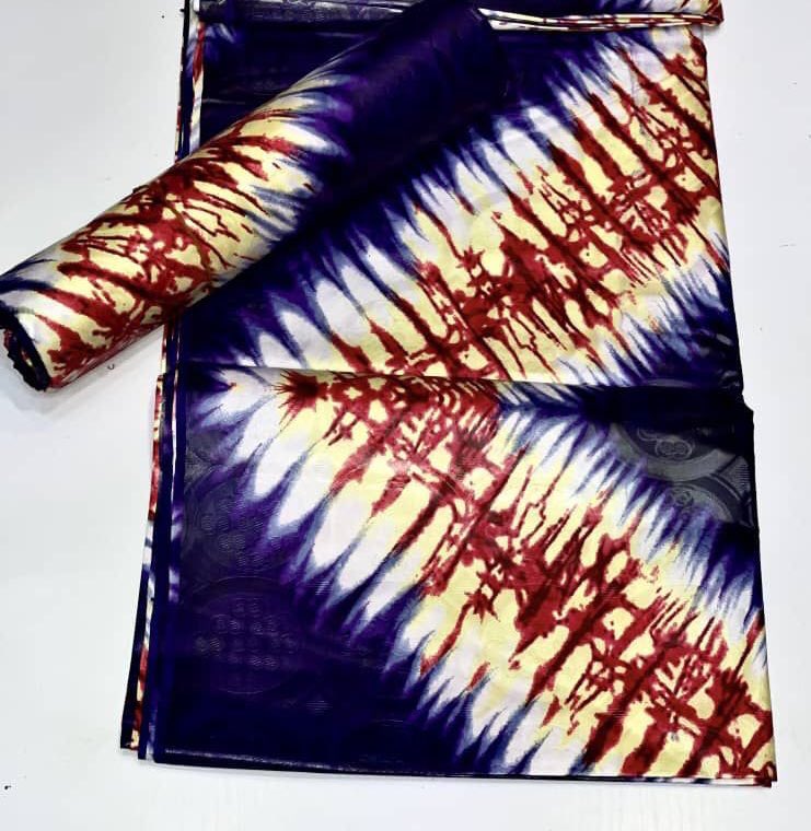 QueenExclusive2's tweet photo. @_theladymo I sell varieties of Kampala 
Sleeve
Brooches 
And I sew 🧵 🪡 🥰 both (native and modest wear)📍🥰
Location: Ibadan https://t.co/mpYgITEsWH