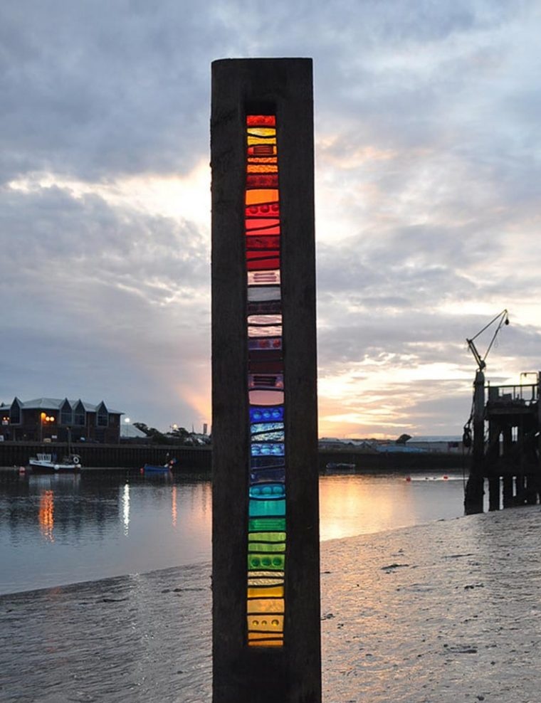 British artist Louise Durham creates driftwood and glass sculptures #WomensArt