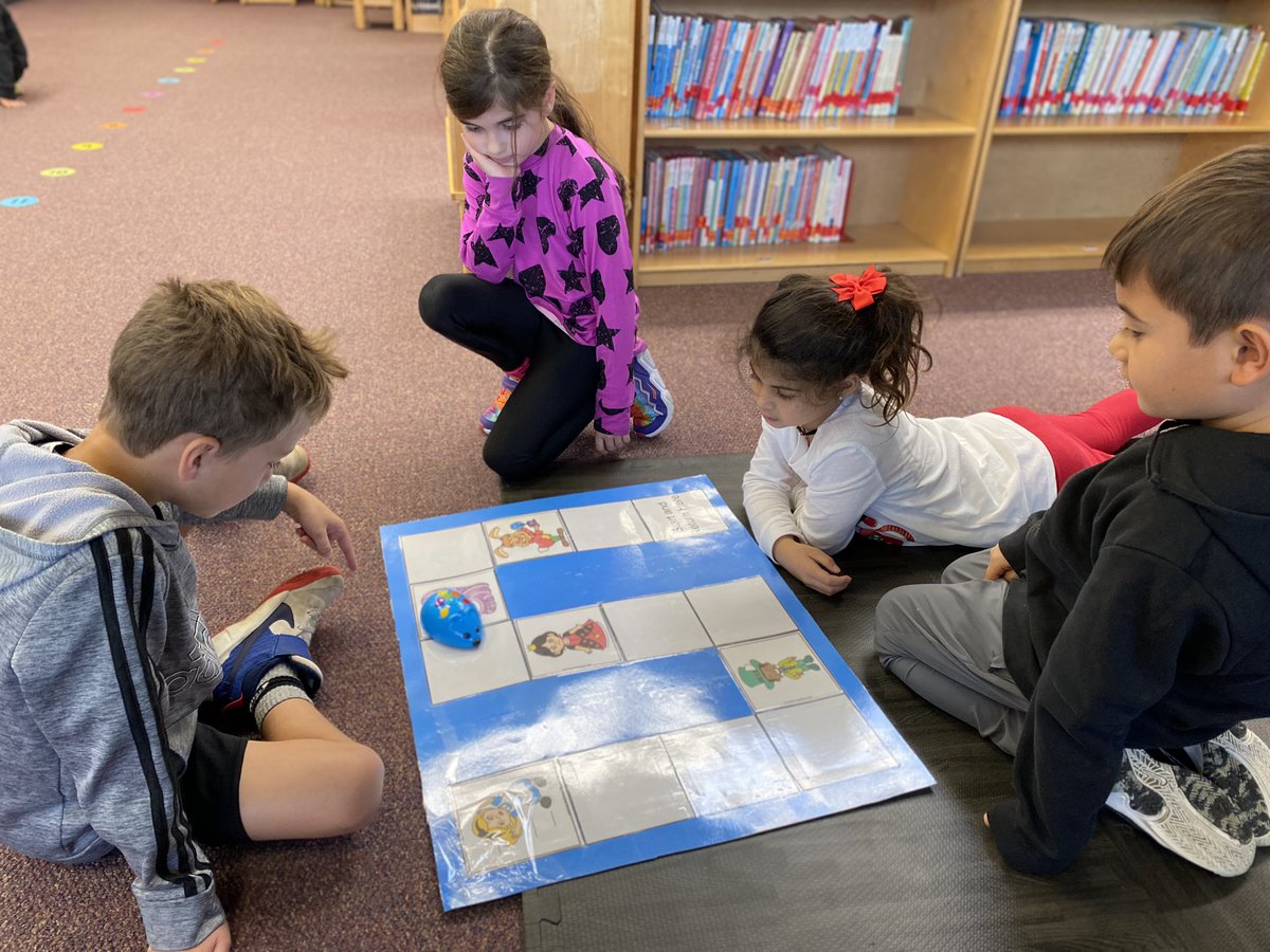 POBSRLIBRARY's tweet photo. SR Library 2nd Graders enjoyed problem solving and working as a team to help program their Code and Go Robot Mice through a maze. #hourofcode @LearningHandsOn @MrsPsihogiosPOB @StratfordRdPOB @BWileyPOB @POBSchools https://t.co/69GfEBi92R