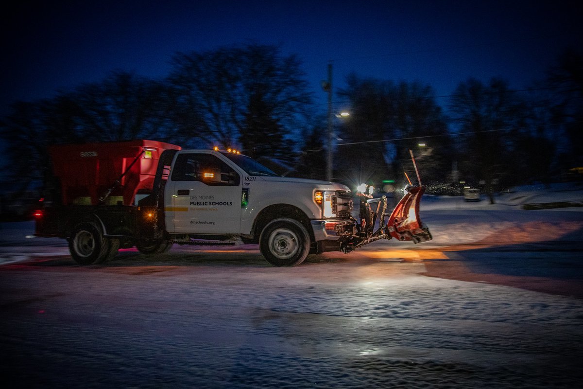 DMschools's tweet photo. Even though today is a holiday at DMPS, our ground crews were out dark and early this morning to clear  snow around our high schools so they were ready for athletic practices and other events during the Winter break week. Thank you! https://t.co/BjhMjseUY0