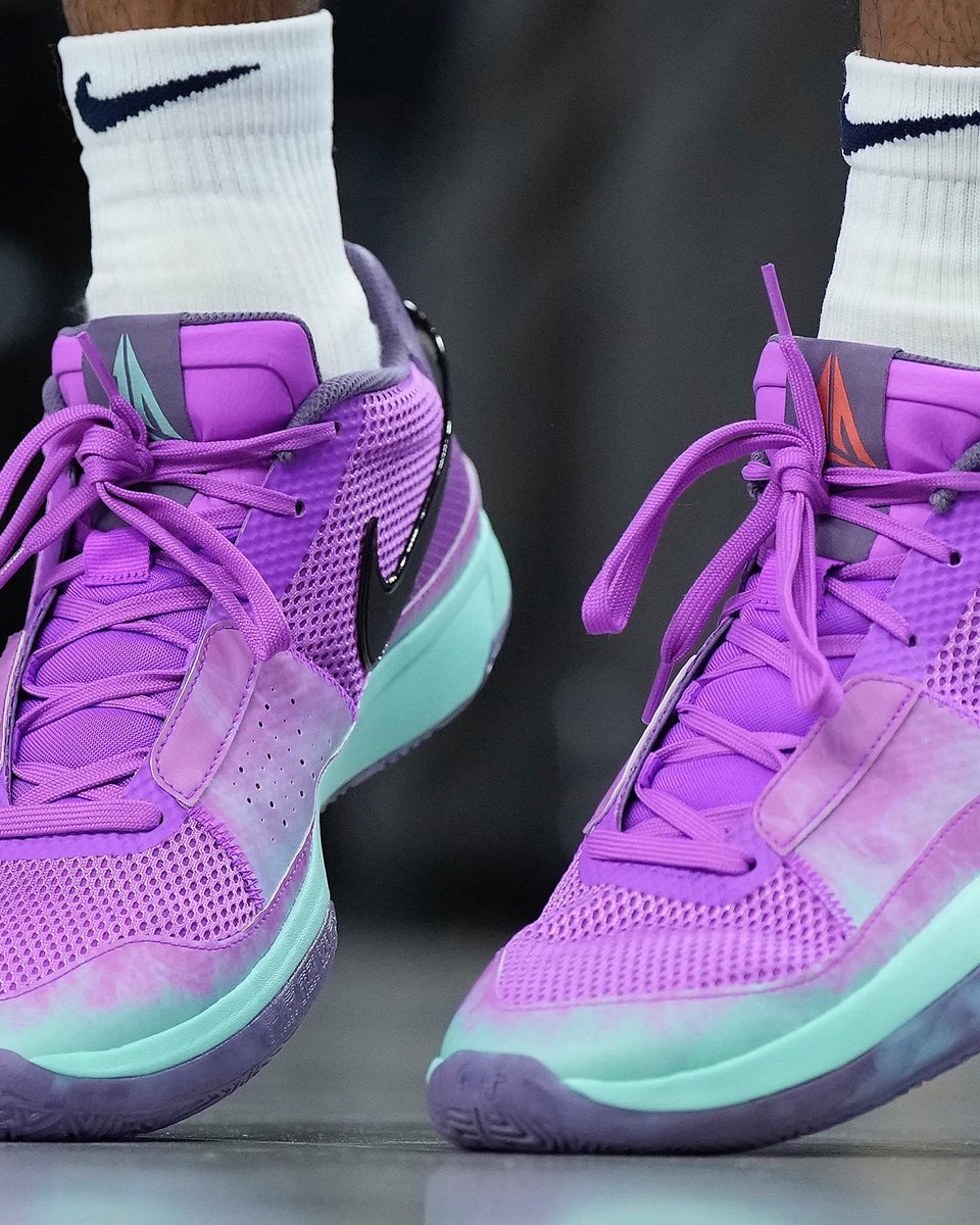 SLAM Kicks tweet media