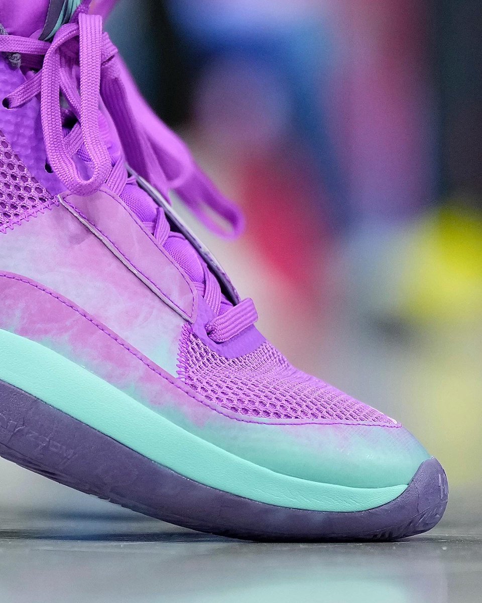 SLAM Kicks tweet media