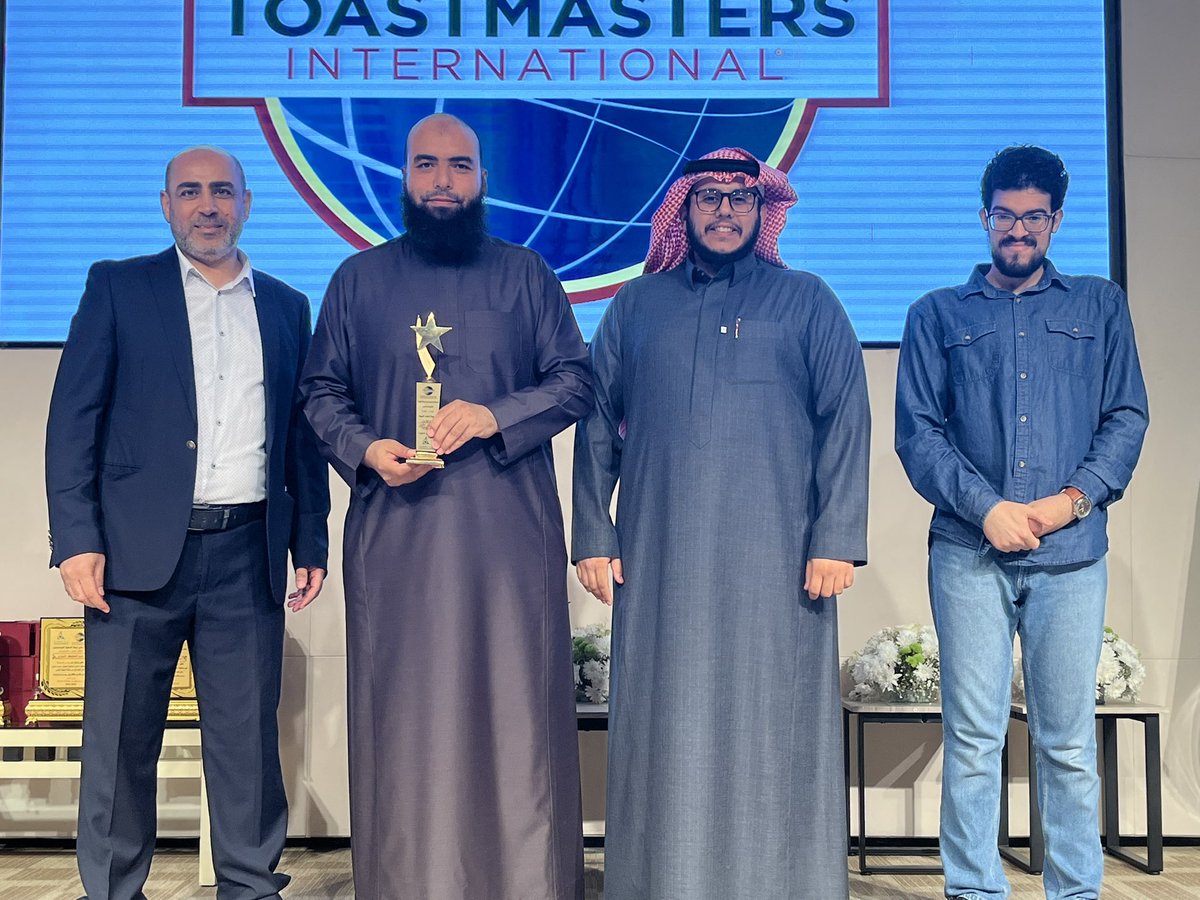 Asharqia_TM's tweet photo. نتائج مسابقات نادي غرفة الشرقية توستماسترز

💫💫نجوم طويق💫💫

1️⃣مسابقة الخطب العربية

🥇الأول: أسامة السطوحي
🥈الثاني: حسين السبيعي
🥉الثالث: أمير السنان https://t.co/maxp30e1IO