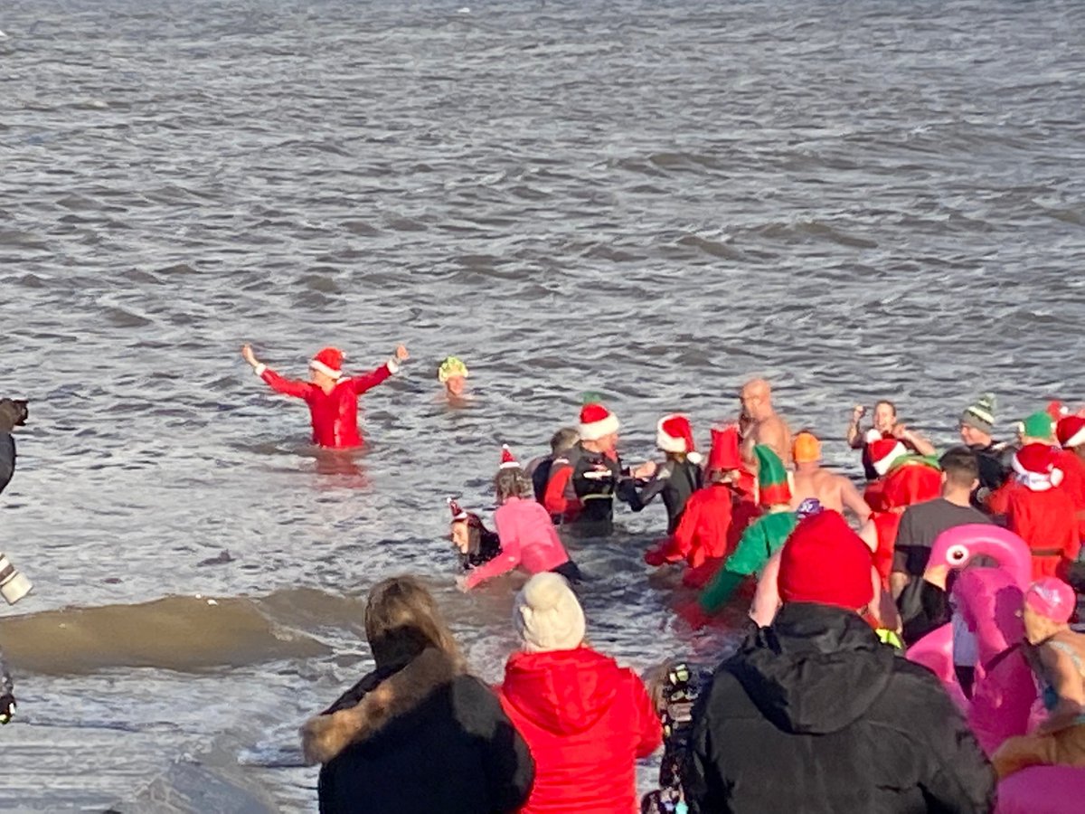 The Morecambe Bay Podcast🎧🎙️🌊🦀 (@morecambe_bay) on Twitter photo 🏊♂️A bbbbbbracing 🥶but fun #BoxingDay2022 dip for <a href="/SJHospice/">St John's Hospice</a> here’s a reminder of where the money goes 🔗anchor.fm/morecambebaypo… 🏊♂️A bbbbbbracing 🥶but fun #BoxingDay2022 dip for <a href="/SJHospice/">St John's Hospice</a> here’s a reminder of where the money goes 🔗anchor.fm/morecambebaypo…