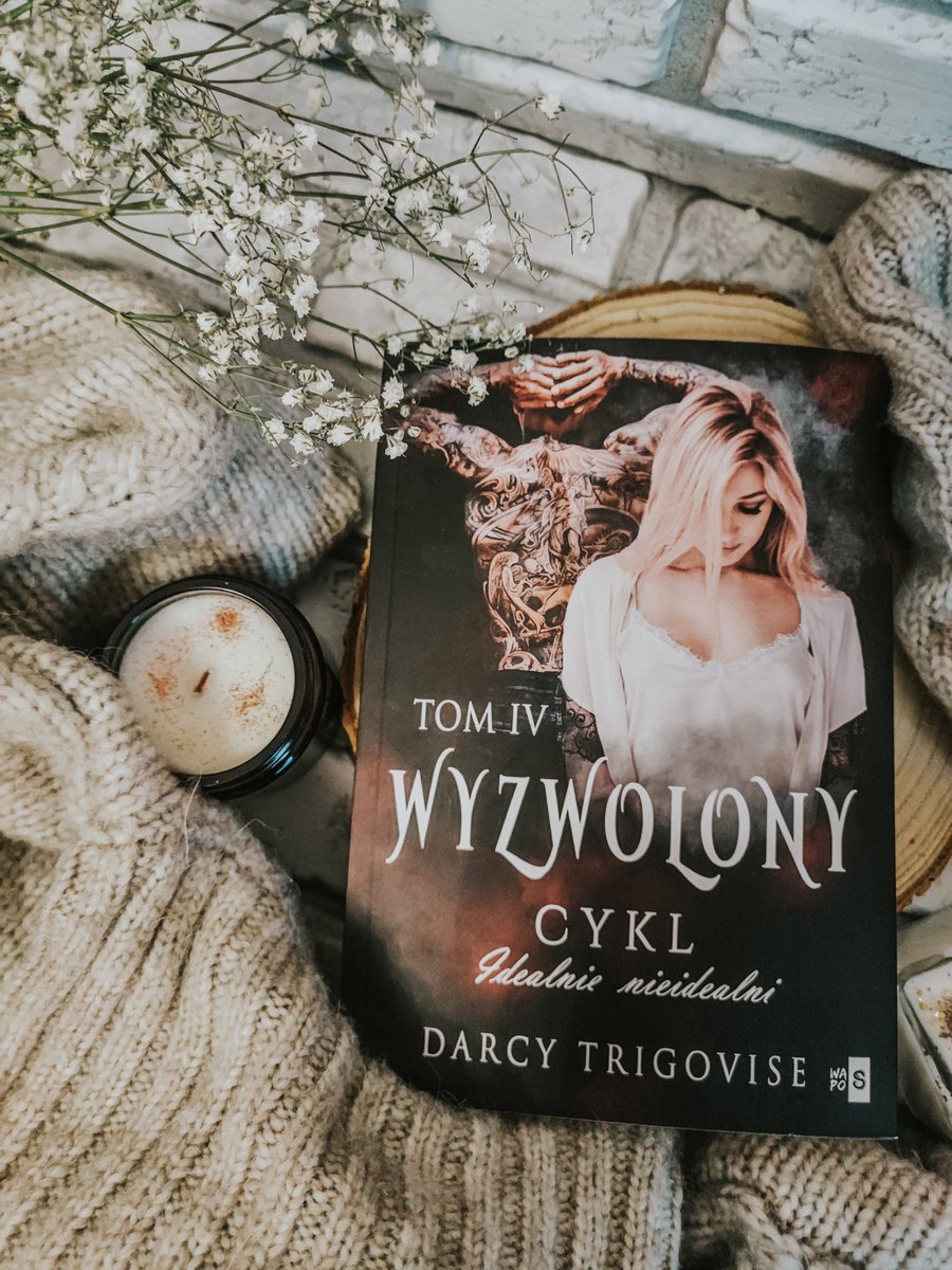 Z_w_Romansach's tweet photo. „Czasami musisz przejść przez piekło, żeby dotrzeć do raju. I odnaleźć swój idealnie nieidealny świat”.
#wyzwolony #idealnienieidealni #waspos #darcytrigovise #TwitteroweKsiazkary https://t.co/Sb31BZirjO