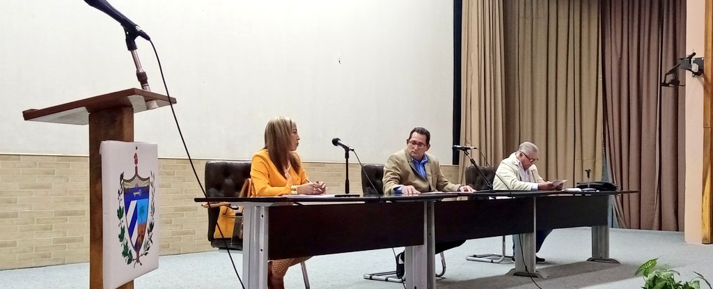 Ahora | Participa #EstebanLazo, presidente de <a href="/AsambleaCuba/">Asamblea Nacional Cuba</a>🇨🇺, en la primera sesión ordinaria de Asamblea Municipal del #PoderPopular de Arroyo Naranjo,del XVIII mandato; en su condición de diputado electo por este territorio

➡️Se analiza Plan de Economía y Presupuesto para 2023