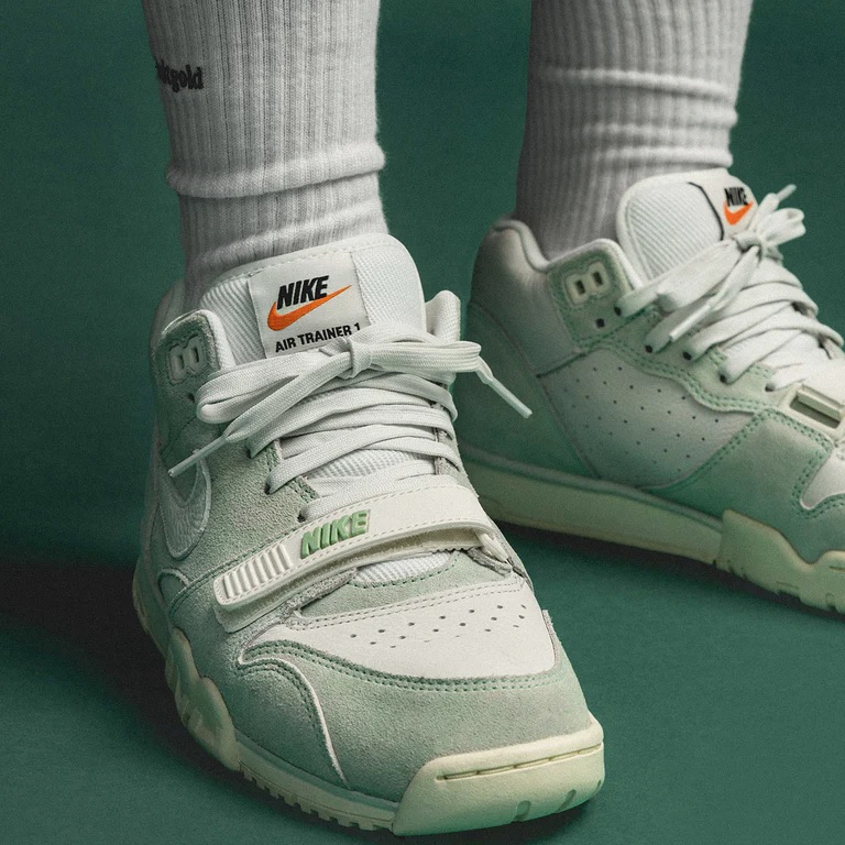 CaminoTV's tweet photo. La Air Trainer 1 "Enamel Green" passe à 66€ 🤩

Code XMS50 🎟️

Lien https://t.co/jBrRzGTKl2 https://t.co/XnXd4yPMP7