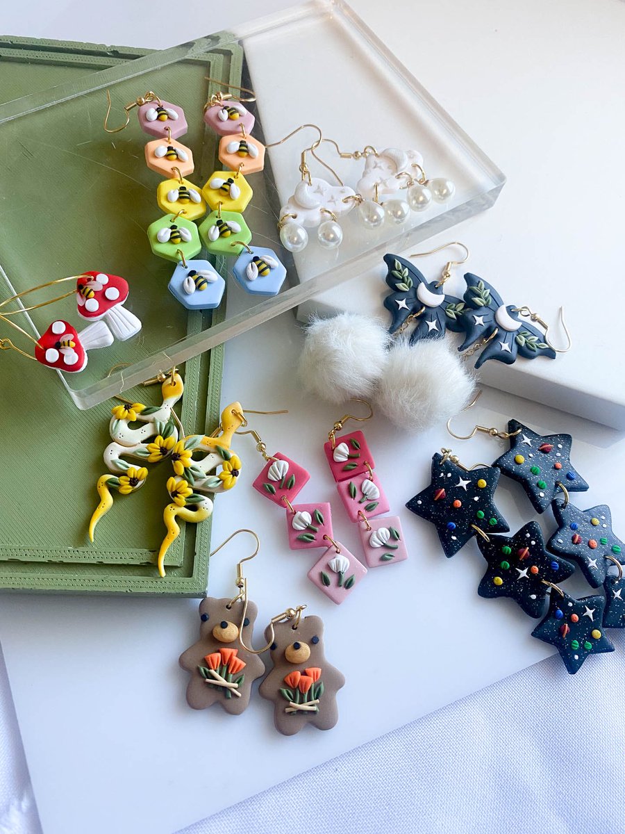 many things still for sale if u are in the market for some earrings :)