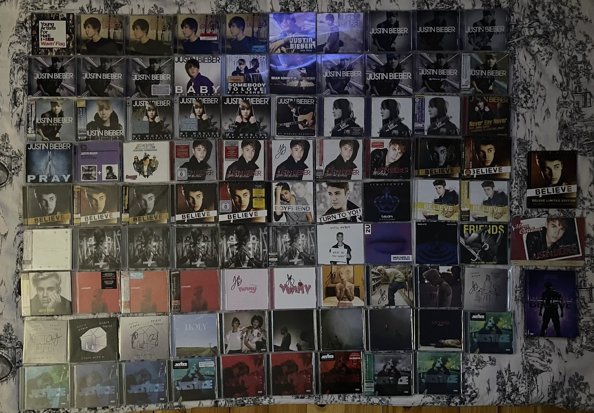 3rdDec2011's tweet image. My 2 year update if someone cares 🥹
I completed the vinyl and cassettes collection but still need a handful cds (i have a list). And hopefully i’ll find some signed stuff!