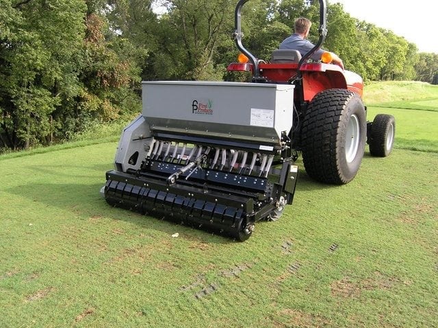 1stproducts's tweet photo. AERA-vator + seedbox = SEEDA-vator. It’s the perfect formula for seeding, overseeding, maintenance and aeration, all in one machine. Treat your turf to the best! https://t.co/O4HaCkORkx

#turfequipment #turf #turfmaintenance https://t.co/GMcfZIjs02