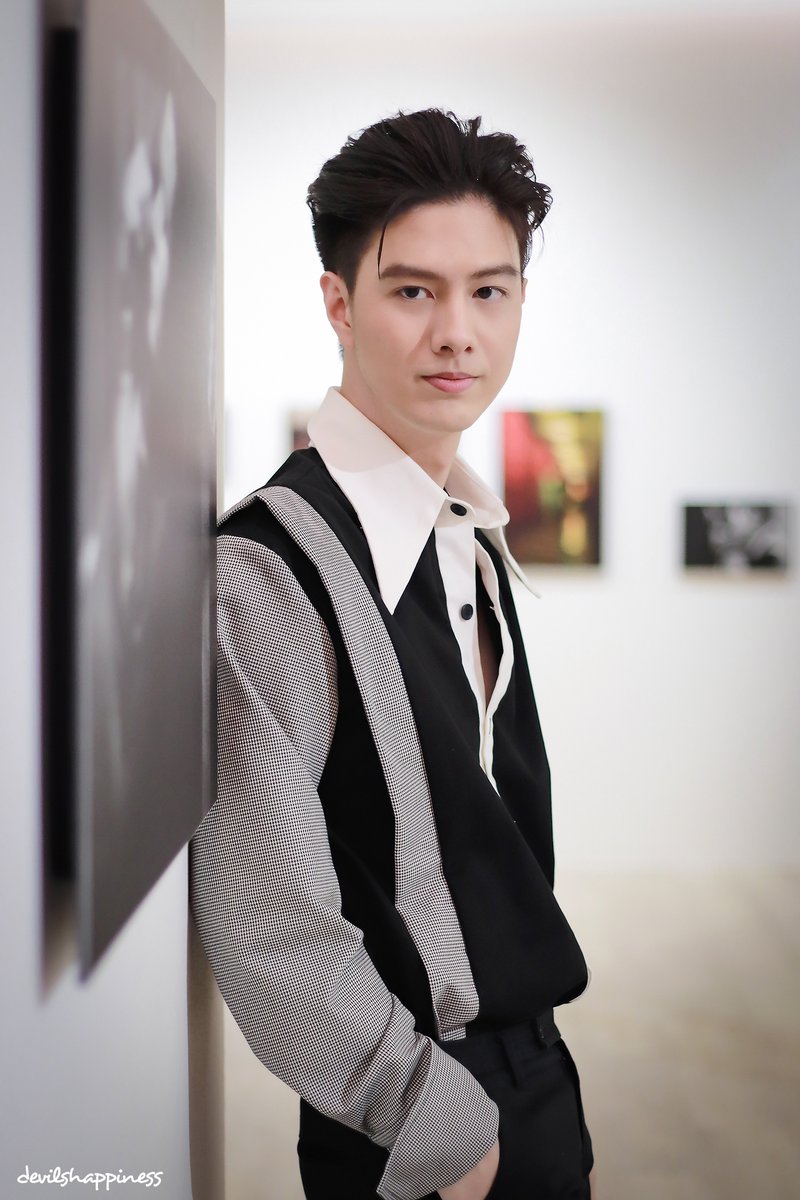devilshappiness's tweet photo. เกินต้าน เกินต้าน
@getnaja4
#Getsrw
#MomentsOfLoveTheMovie https://t.co/QJAHt01nxI