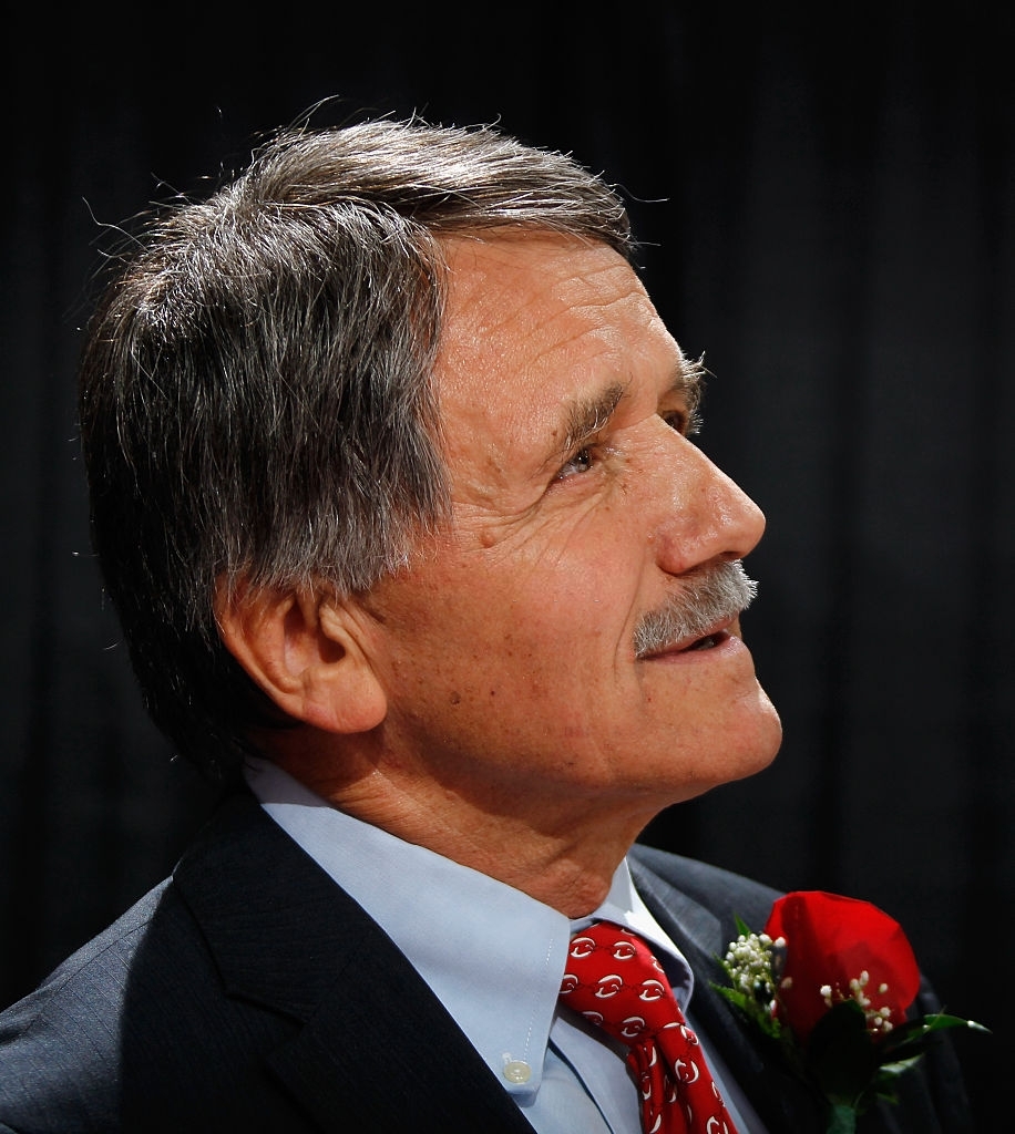 FLYERS ALUMNI TWITTER visual data 6