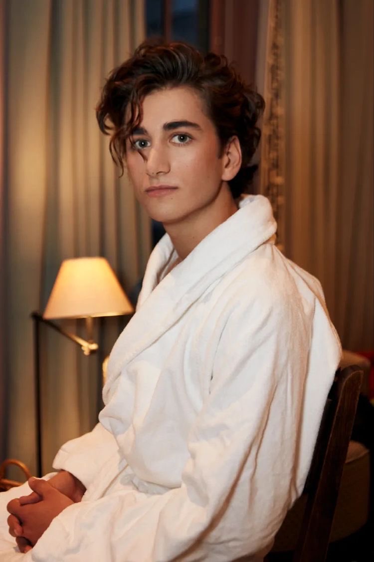 comfortbash's tweet image. 