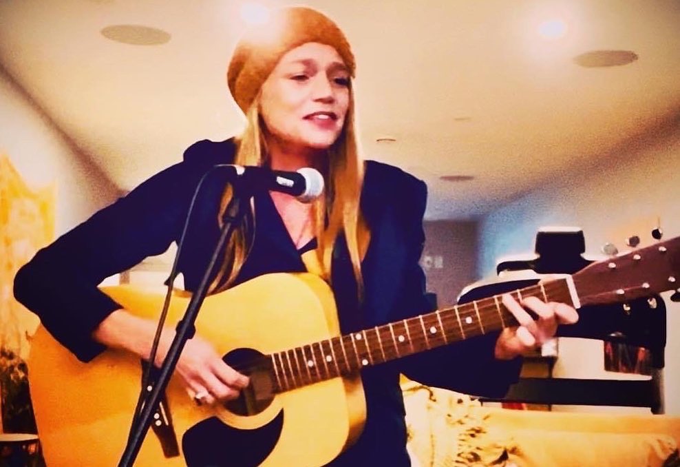 NYE? Make Sauce your destination. $100 per person. Live music, 4 courses, Prosecco toast at 12. reserve 403-727-7627 Sarah sings covering everything from blues to jazz, funk , Latin and soul, country, bluegrass &amp; folk,  rock and pop &amp; even a little late night Italian aria.