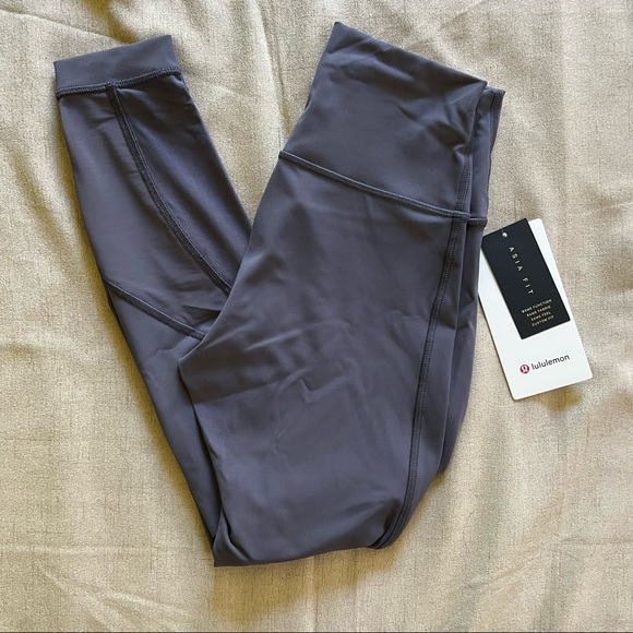 JanetSmithmodel's tweet image. So good I had to share! Check out all the items I'm loving on @Poshmarkapp #poshmark #fashion #style #shopmycloset #lululemonathletica #lululemon: posh.mk/jMwqpqWR4vb