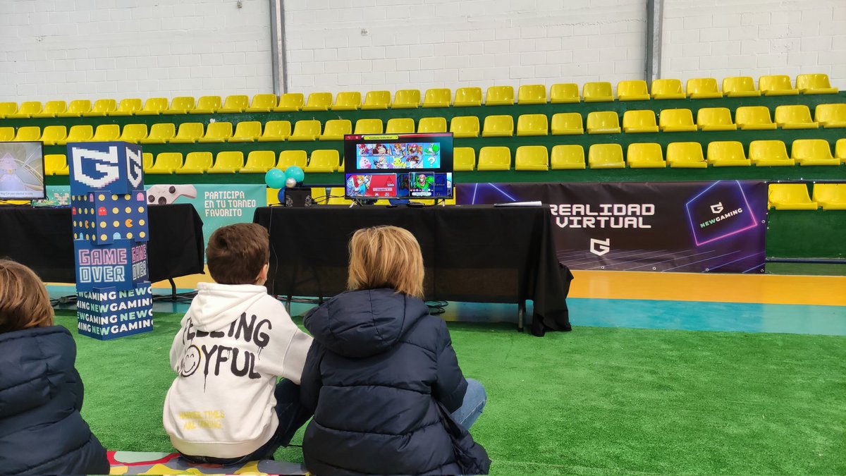 NewGaming (@newgaming_es) on Twitter photo ¡Como se lo están pasando los chavales de <a href="/Canetedelastorr/">CAÑETE DE LAS TORRES</a> hoy en el pabellón municipal con #CañeteXmas!
Recordad que estamos hasta las 20:00, aún tenéis tiempo de participar en algún torneo, que vienen con premios!!!
🎮✨🎄 #CordobaGaming ¡Como se lo están pasando los chavales de <a href="/Canetedelastorr/">CAÑETE DE LAS TORRES</a> hoy en el pabellón municipal con #CañeteXmas!
Recordad que estamos hasta las 20:00, aún tenéis tiempo de participar en algún torneo, que vienen con premios!!!
🎮✨🎄 #CordobaGaming
