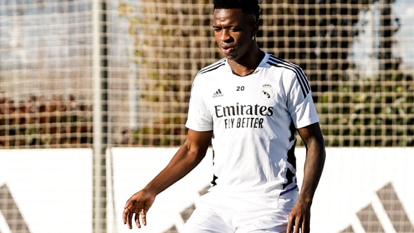Vinicius, Rodrygo y Militao se unieron a los entrenamientos del Real Madrid dlvr.it/Sfygzv