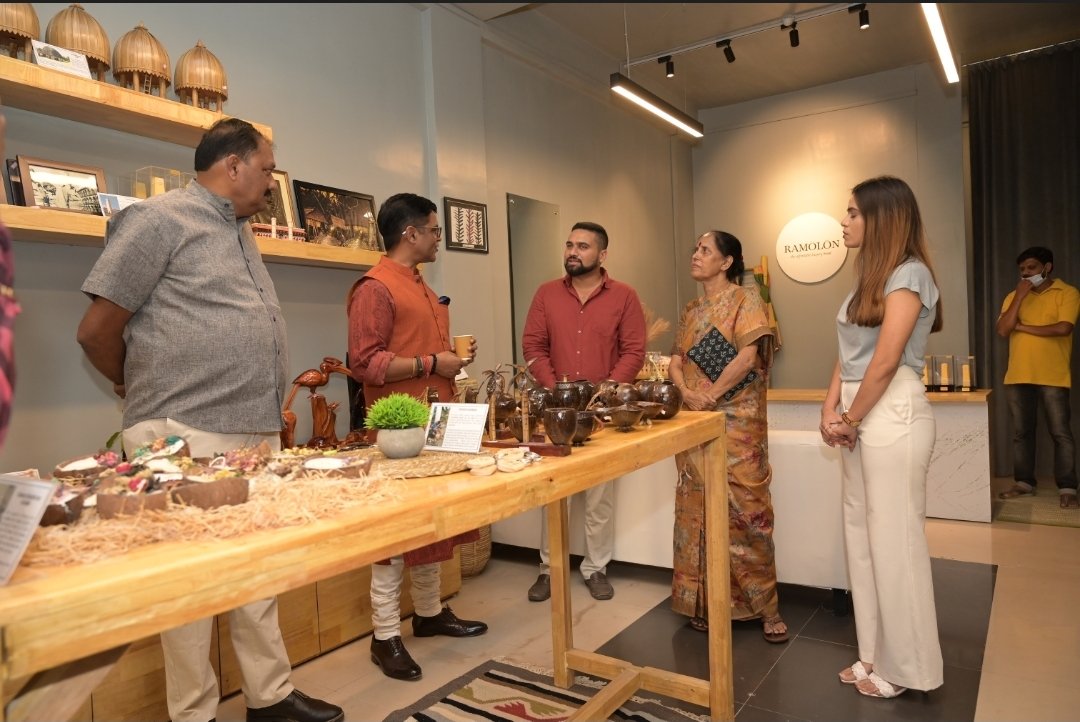 Inauguration of RAMOLON STORE, a store that promotes local craftsmanship, art, culture, organic products, fashion, and contemporary essence of the Islands. A small vocal for local initiative by us , and we hope you will enjoy the store and give us your support. 

#ramolon