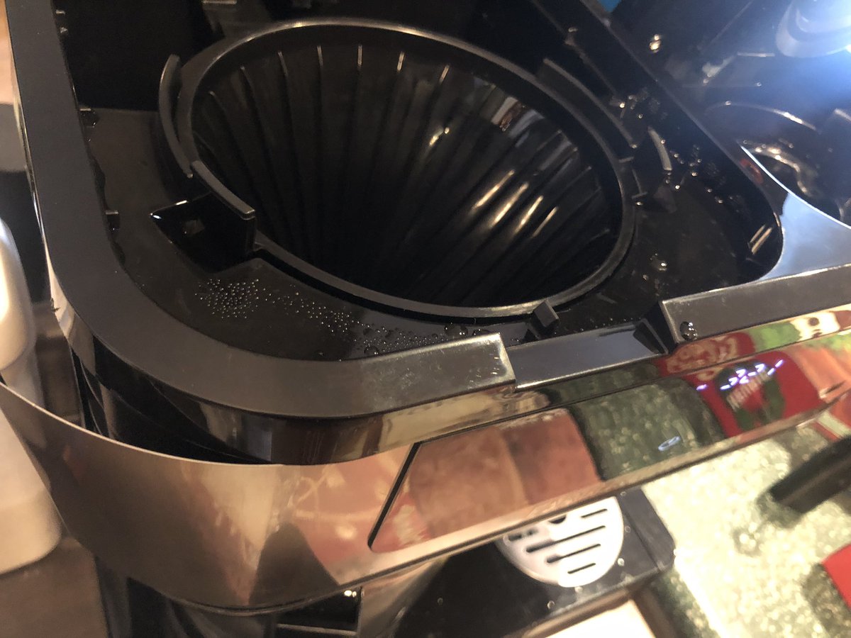 Skol’d tweet media