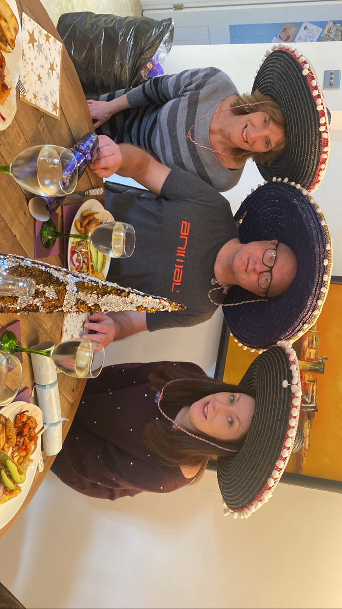stedarlo's tweet photo. Mexican booking day! https://t.co/a4Gz0jR3Ux