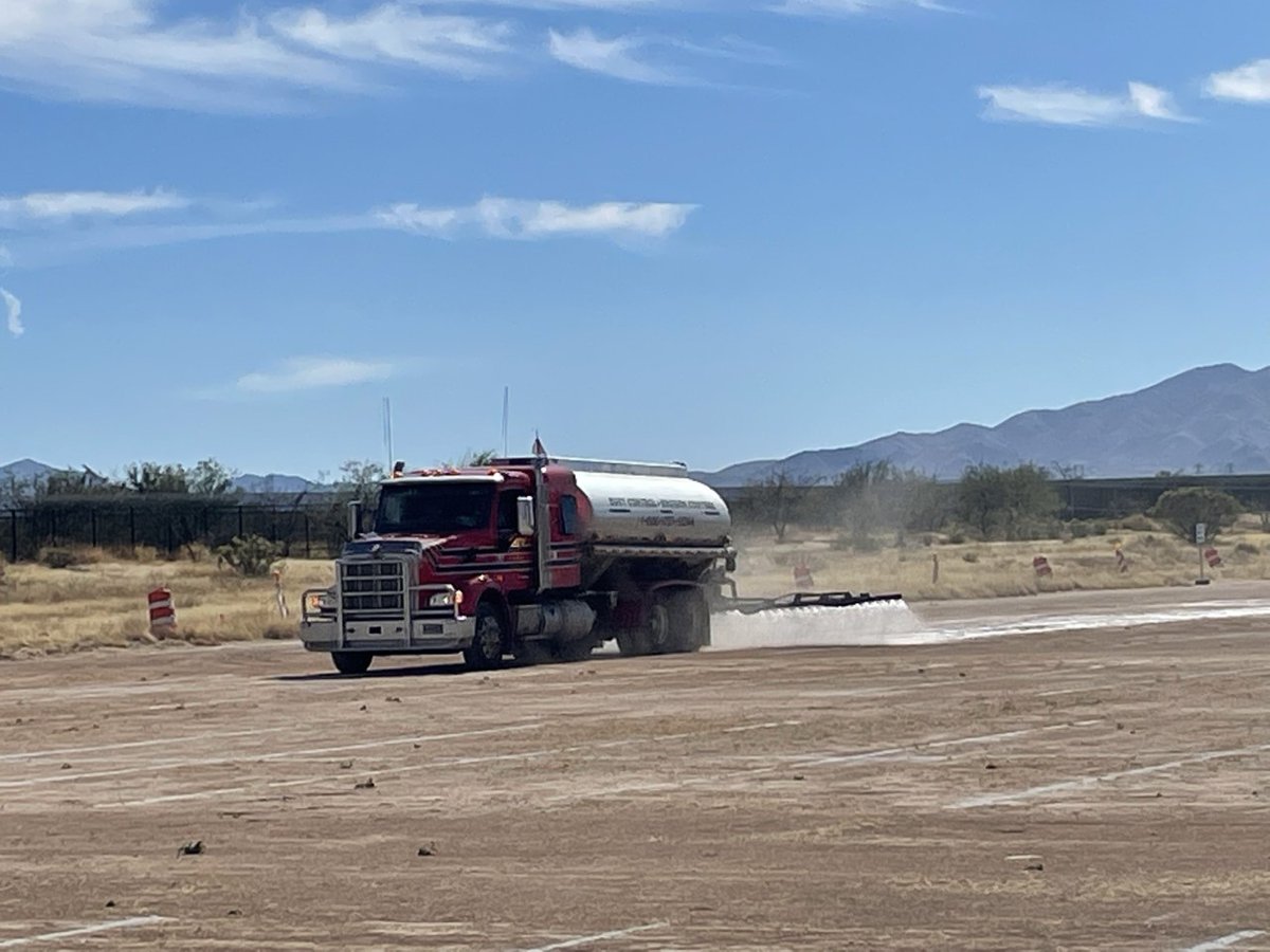 desertmtncorp's tweet photo. Desert Mountain used Surface-Loc to stabilize this Arizona big box store temporary parking lot that is being used during construction. https://t.co/0iHMsrsOhq #SurfaceLoc #SoilStabilization #DustControl https://t.co/IH2Dss421t