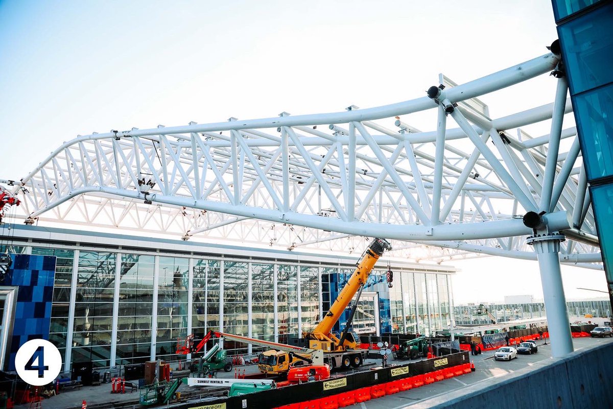 CLTAirport's tweet photo. It was a jampacked year at #CLTairport. We’re taking a look back at our Top 2022 highlights.  

1️⃣ CLT unveils Concourse E Expansion.
2️⃣ Concourse A Expansion Phase II breaks ground.
3️⃣ Terminal Lobby West Side opens.
4️⃣ Canopy construction begins for Terminal Lobby Expansion. https://t.co/ALao7NiXm5