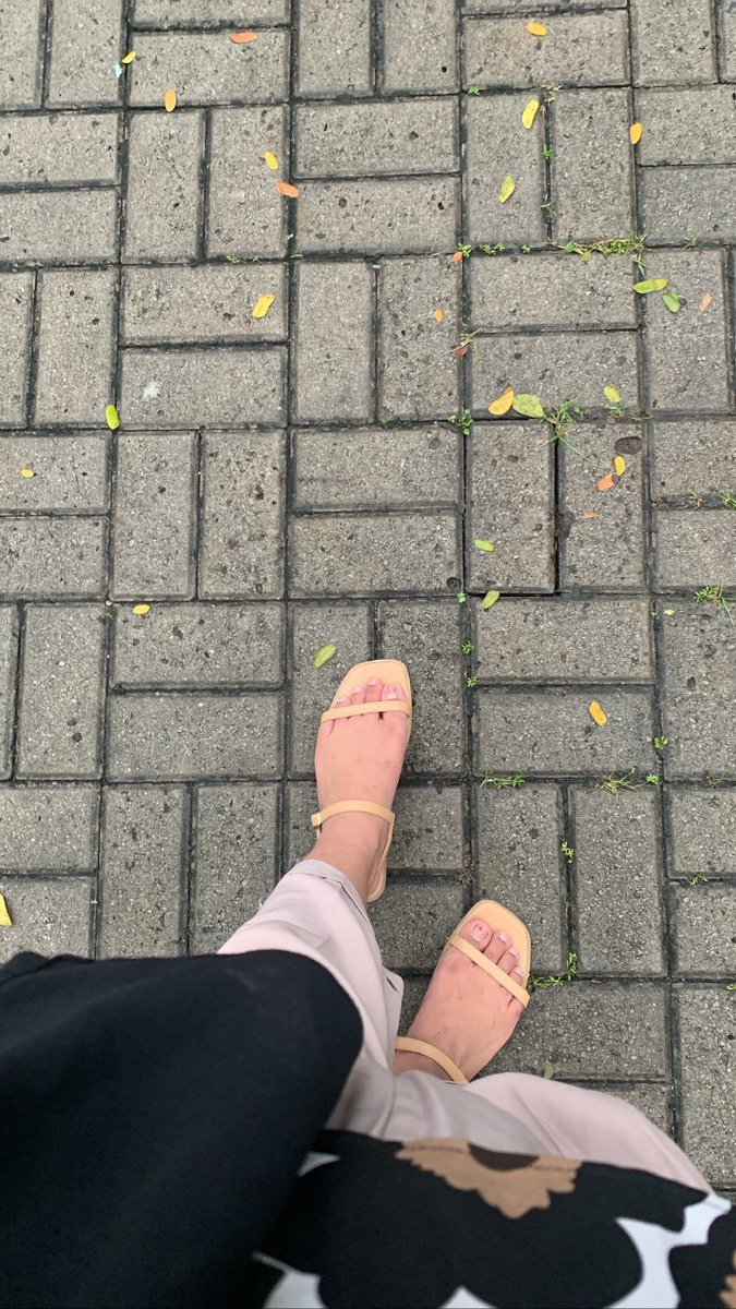 kayuaa1's tweet photo. @ohmybeautybank Sinyaman buat jalan empuk🫶🏻 https://t.co/SrWvyO1Ejz