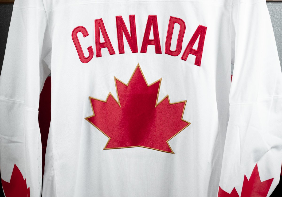 All dressed in our #BoxingDay best.
 
#WorldJuniors