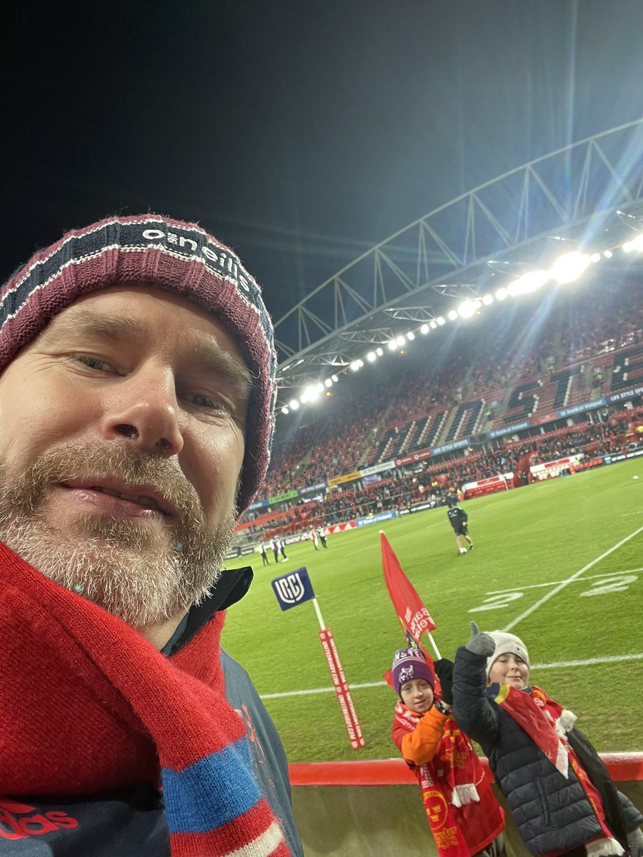 Great to be back at Thomond!!#MUNvLEI